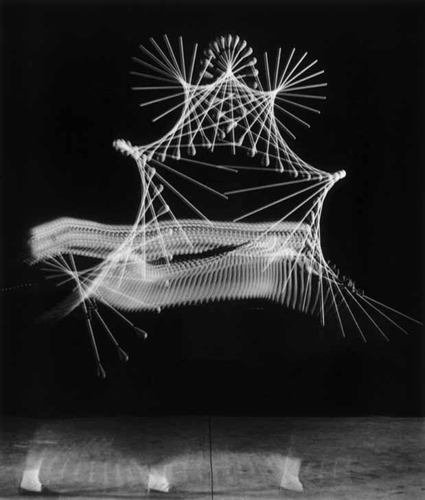 Harold Edgerton, Drum Majorette, 1953